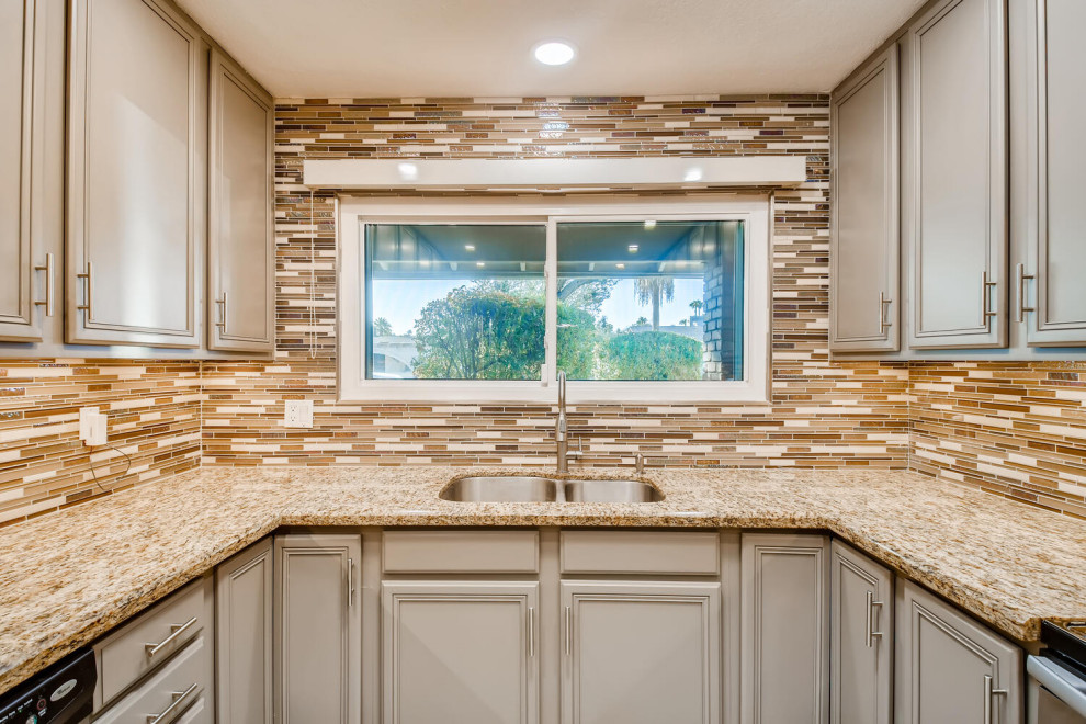 Kitchen Cabinet Refinishing