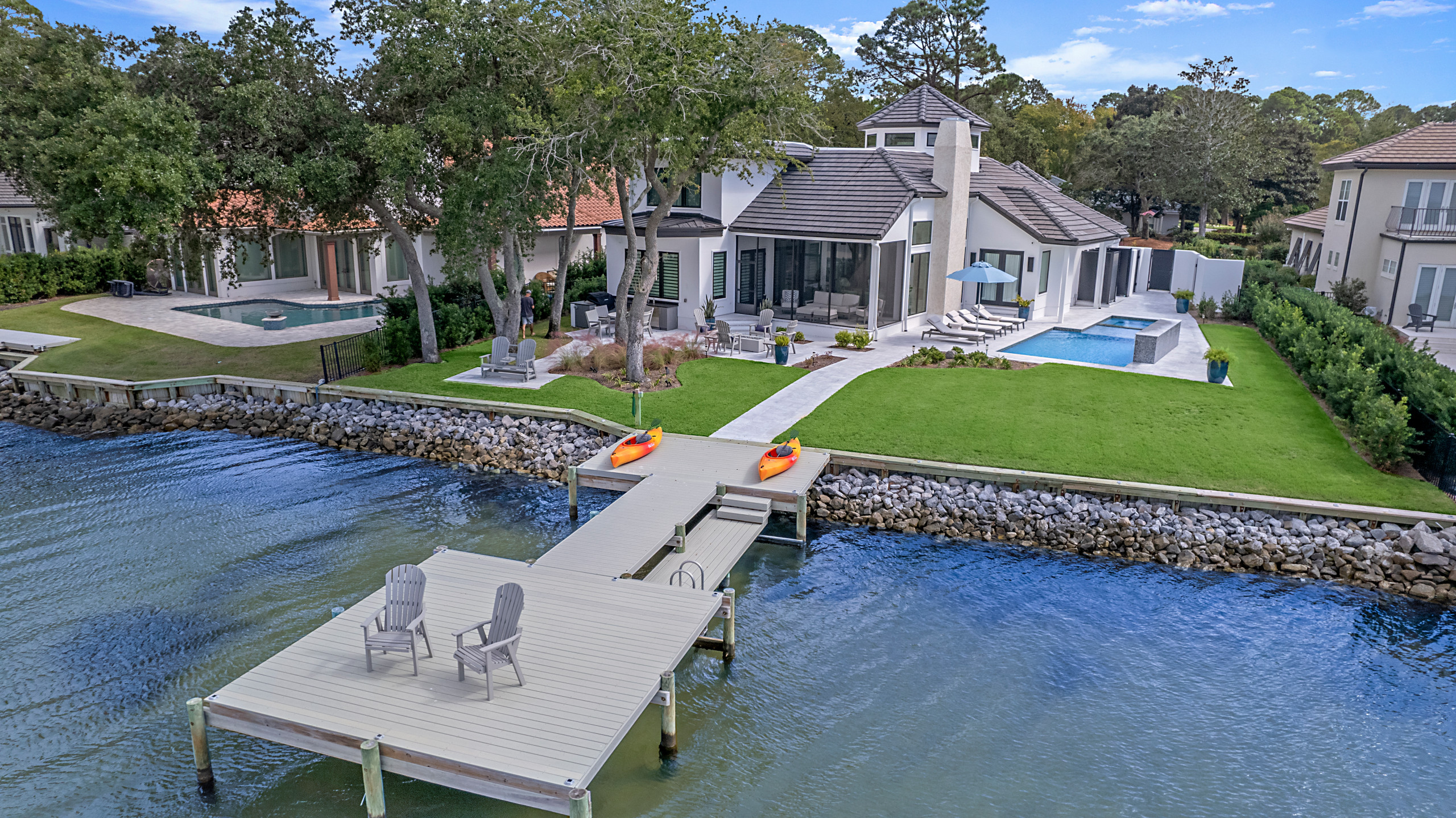 BAY VILLAS