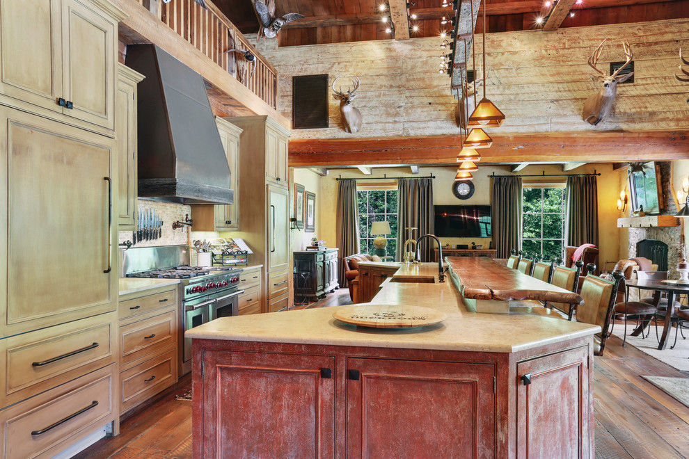 This is an example of a country kitchen in New Orleans.