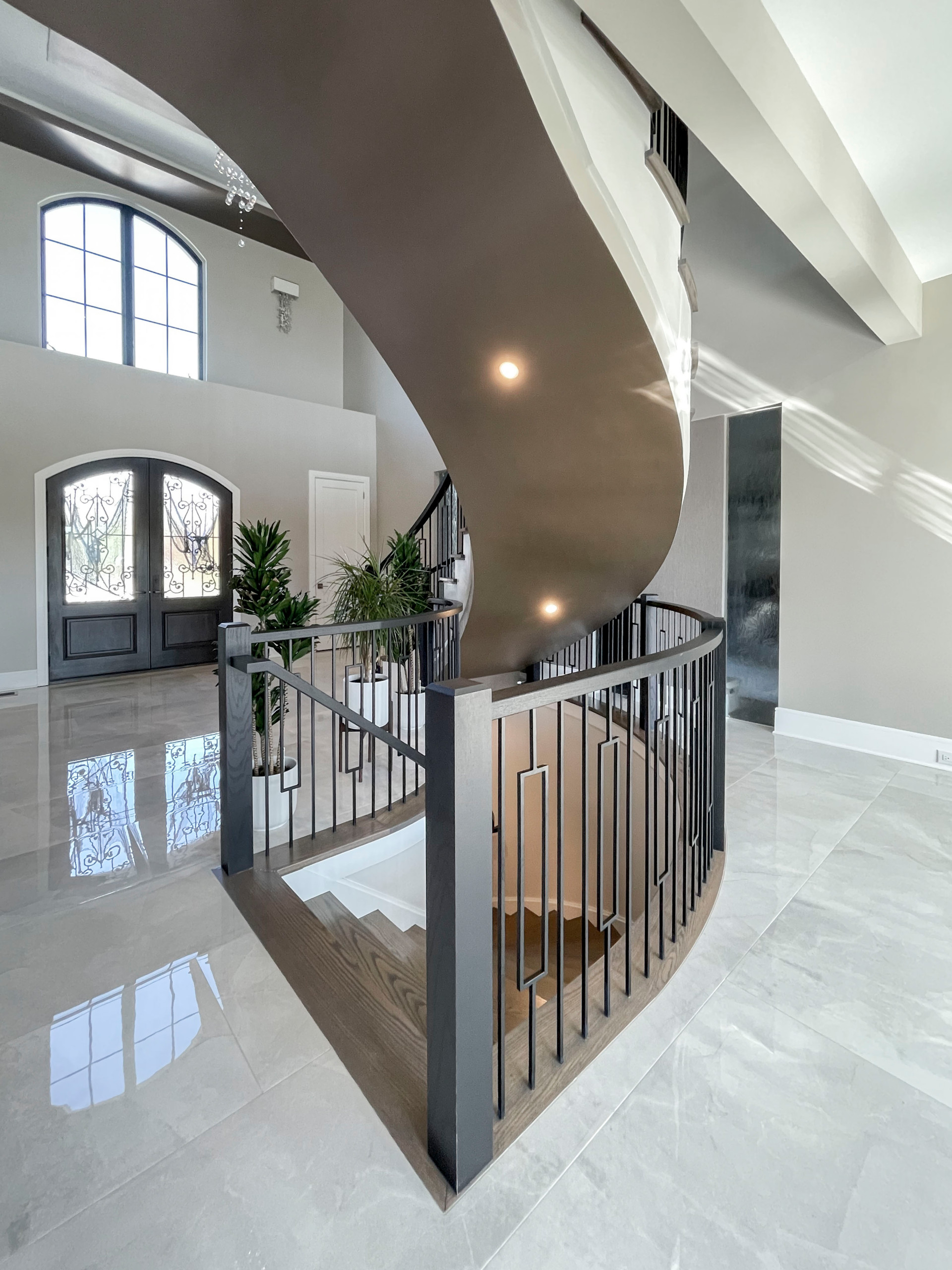 114_Striking Floating-Curved Staircase, Leesburg VA 20175