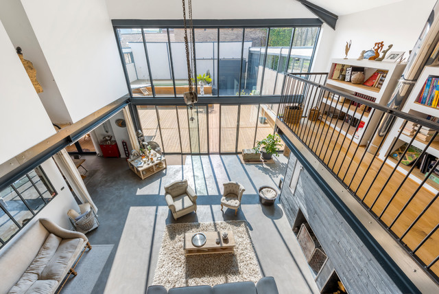 Maison loft dans une ancienne chaudronnerie industrielt-dagligstue