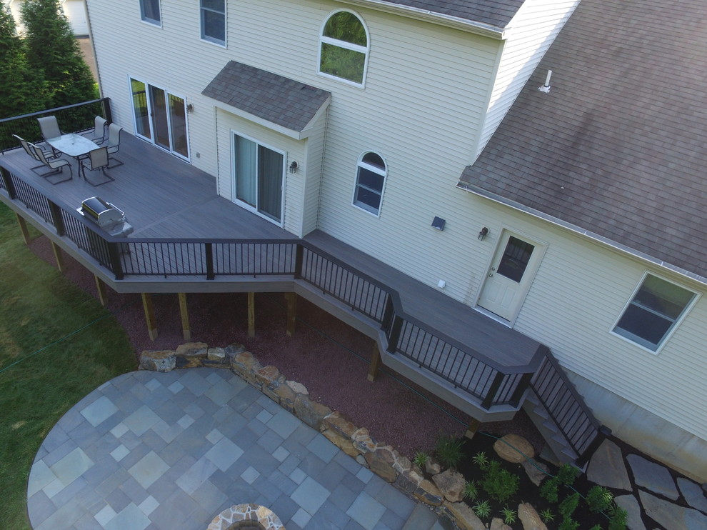 Timbertech Ashwood Deck with Cocktail Rail - Contemporary ...