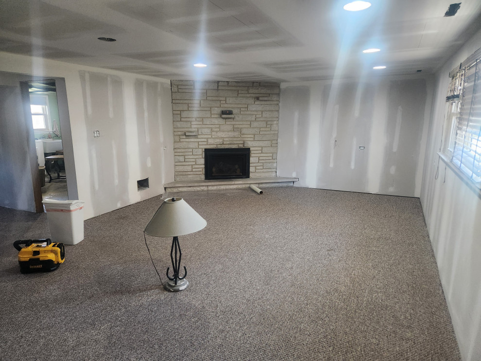 Retro Basement to Modern Family Haven - Palos