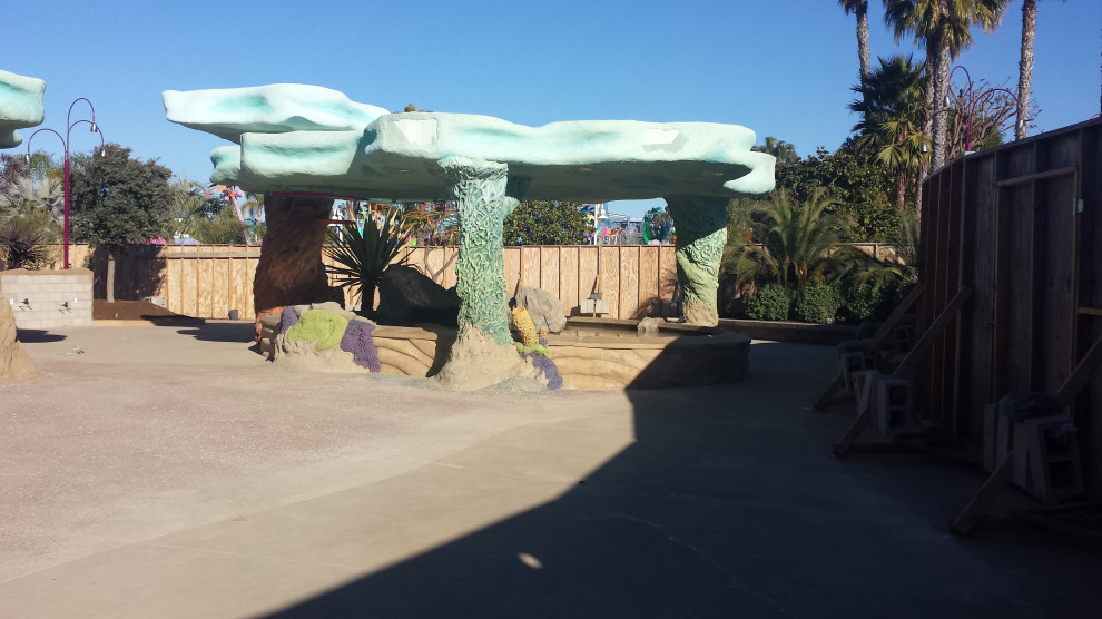 "Touch" pool at Sea World San Diego