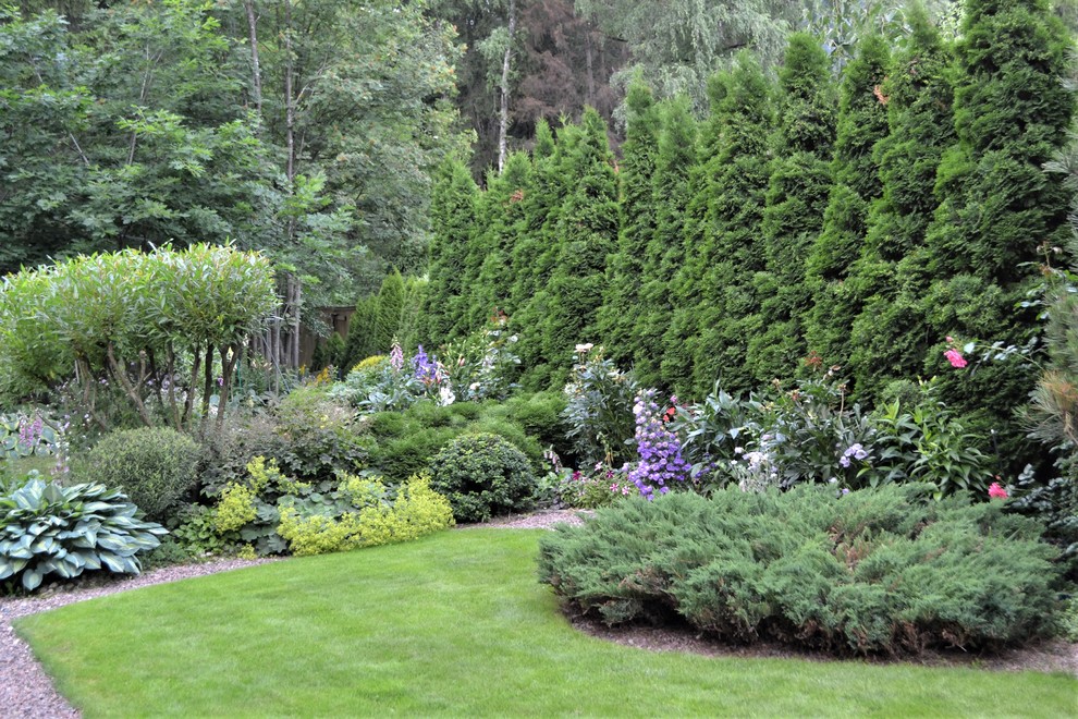 Клуб владельцев частных садов "Цветущая Планета". Сад в лесу и теневые цветники.