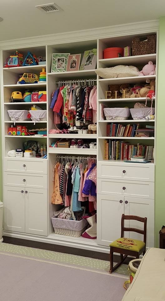 Baby room Wall unit Before and After