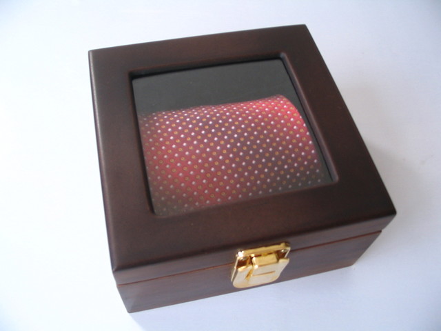 Gift Packing Box with glass top