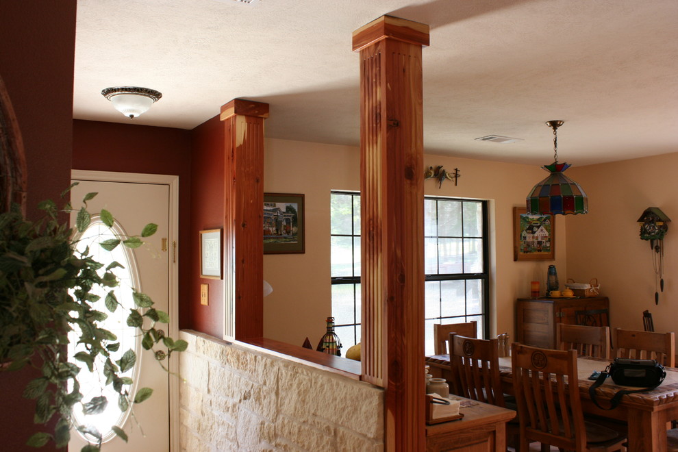 Mountain style kitchen photo in Austin