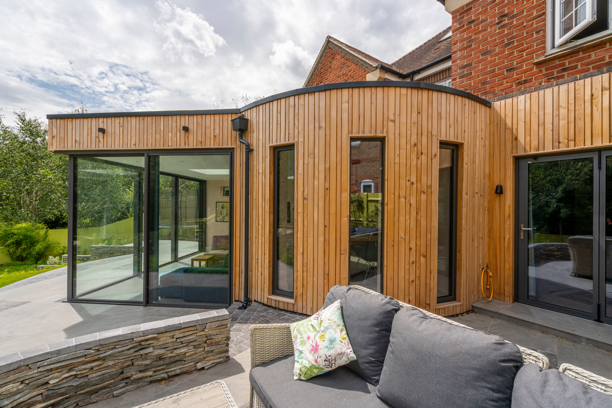 Contemporary Kitchen and Garden Room Room Extension