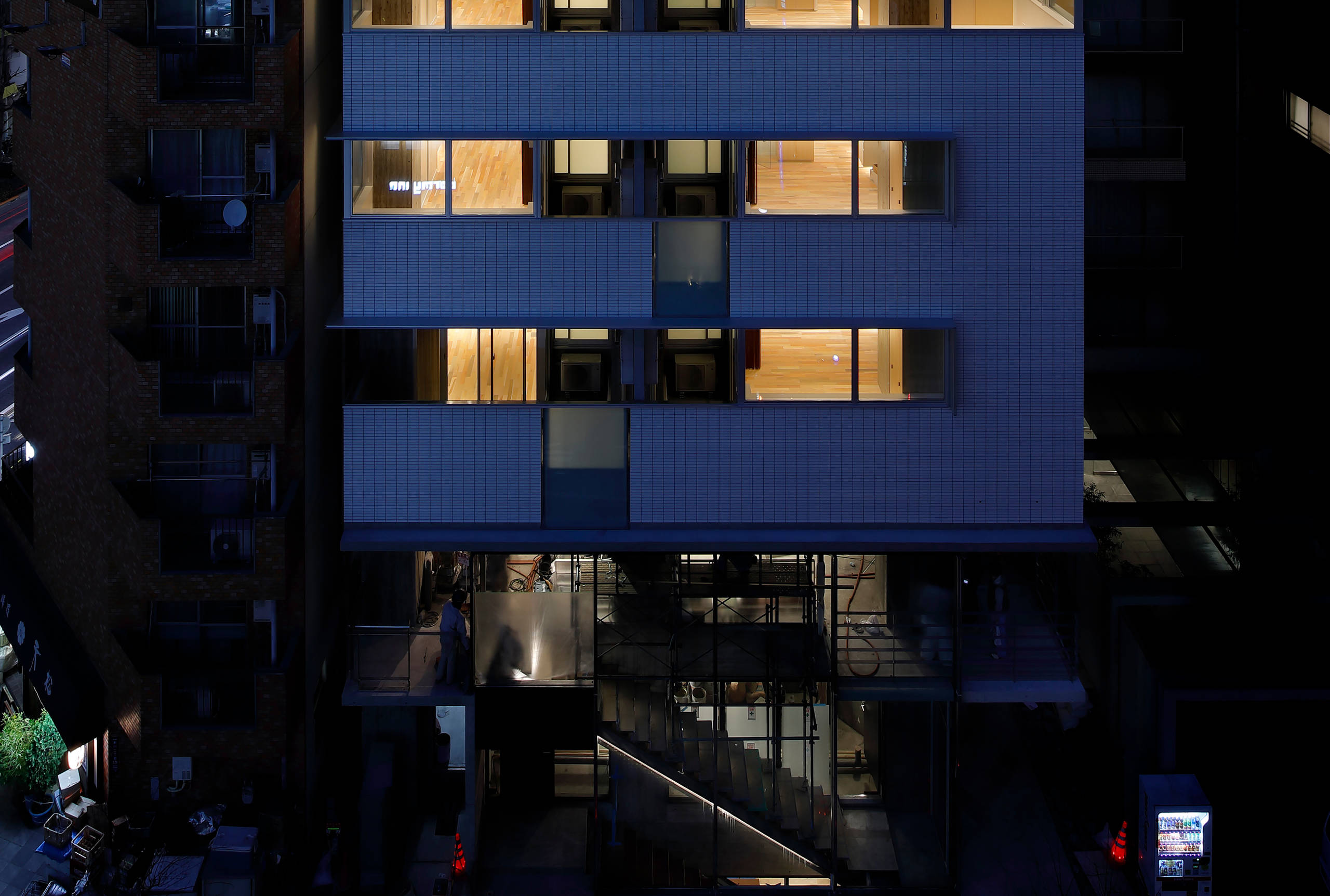 Shinka Contemporary Tokyo By 長谷川建築デザインオフィス Hasegawadesign Houzz