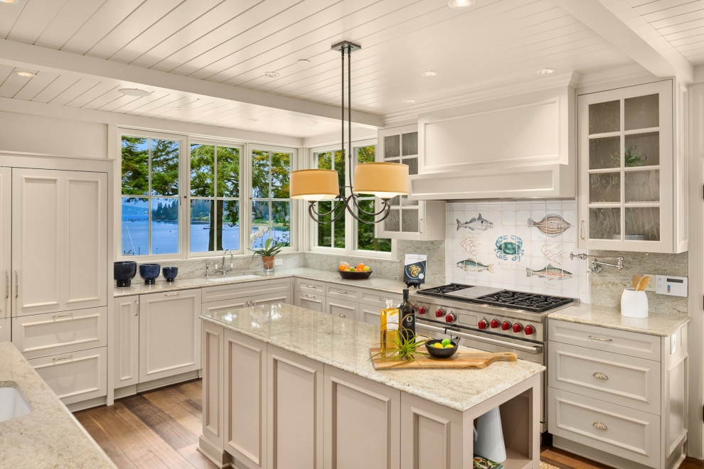 Inspiration for a beach style kitchen in Seattle.