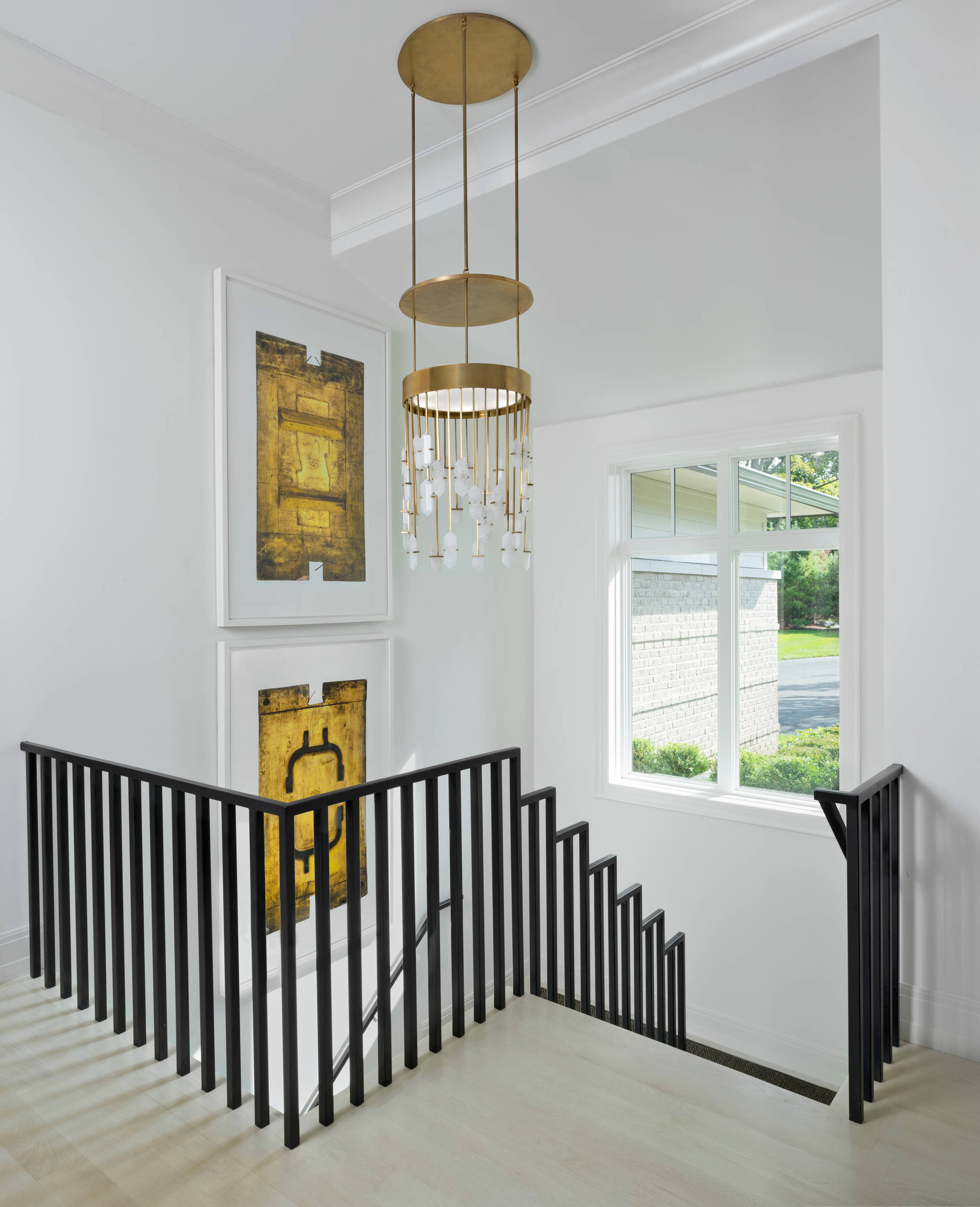 transitional-staircase.jpg (2078×2560)-花瓣网