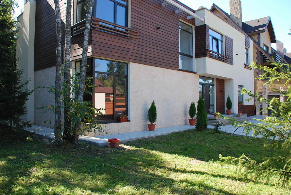 Жилой дом на Новорижском ш.