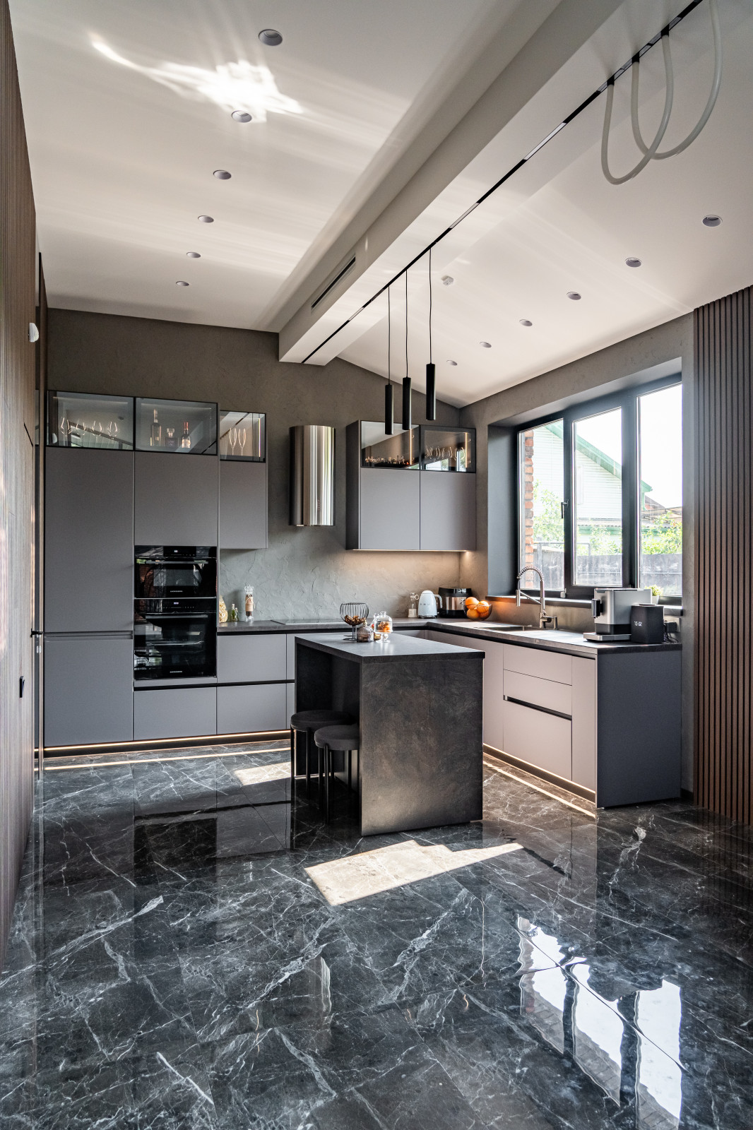 Проект кухни в частном доме