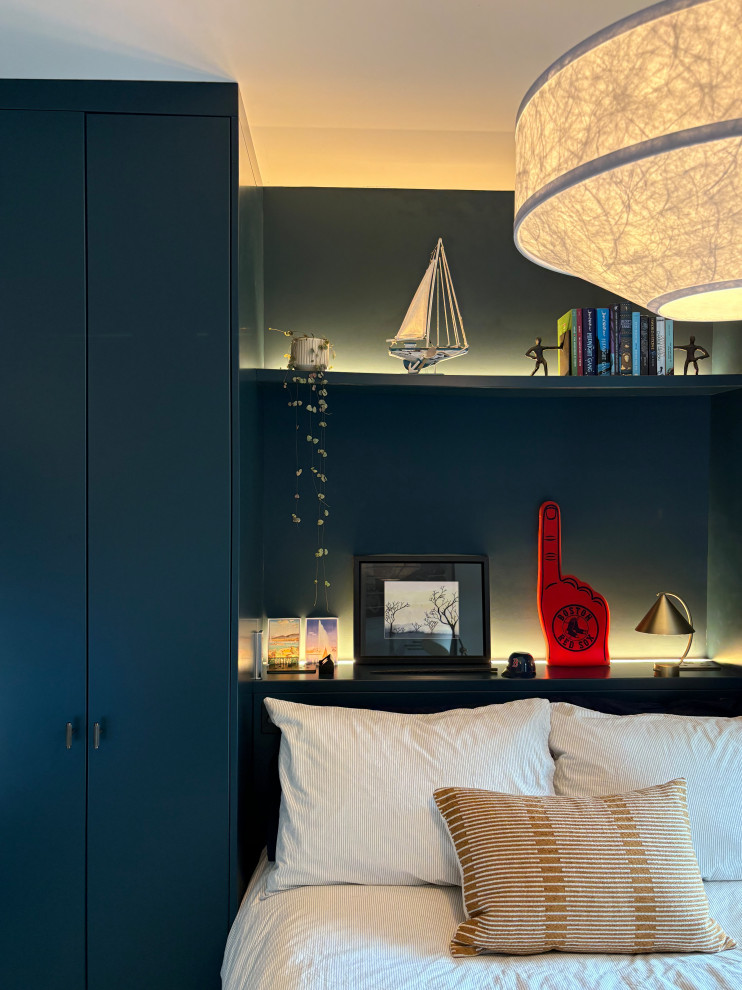 Modern teen bedroom in Clapham