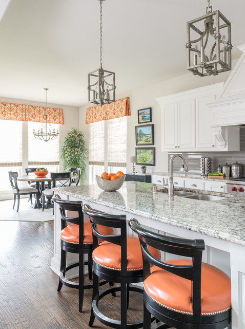 Transitional Great Room clasico-cocina