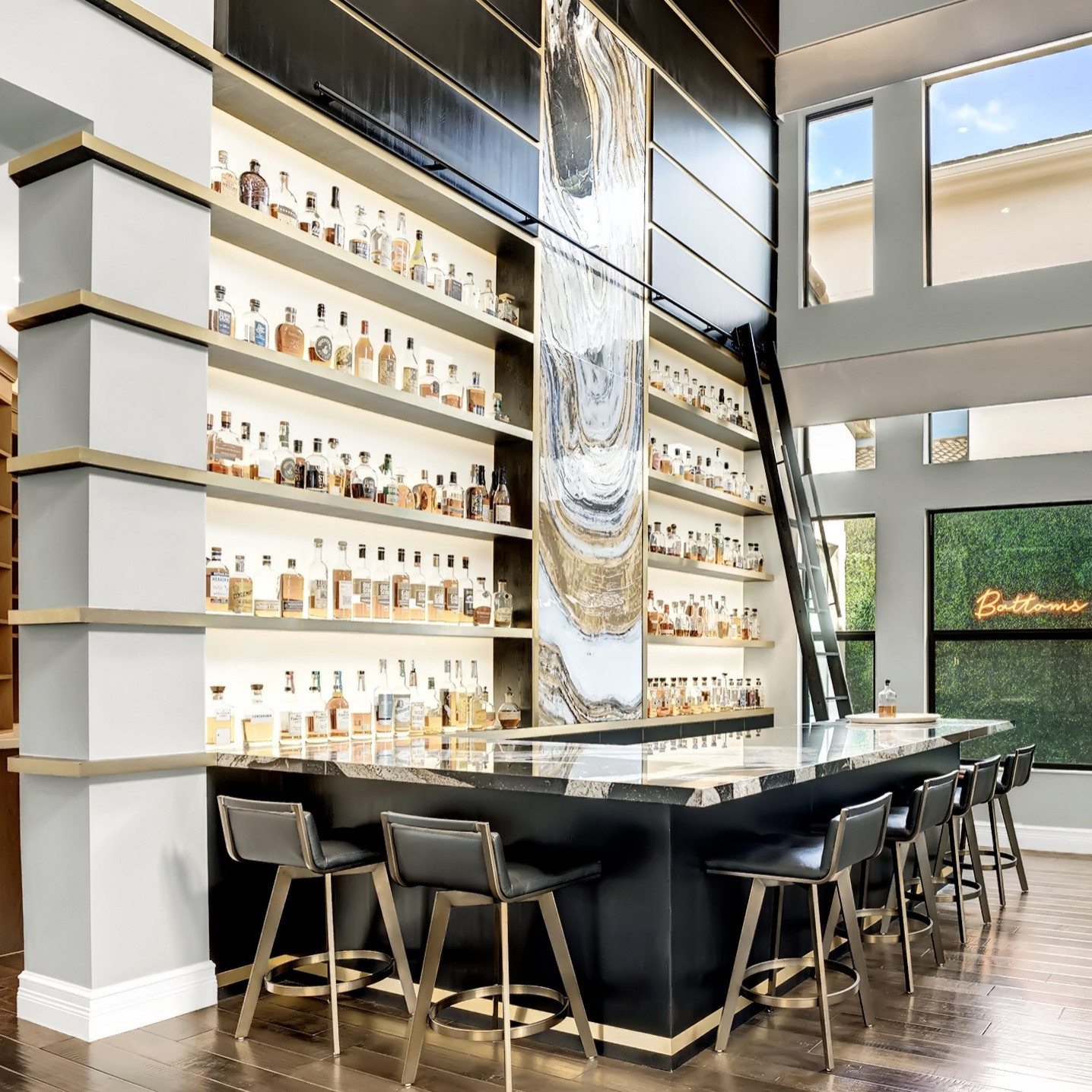 Floating Shelves 75 Beautiful Home Bar Ideas & Designs - December 2023 |  Houzz AU