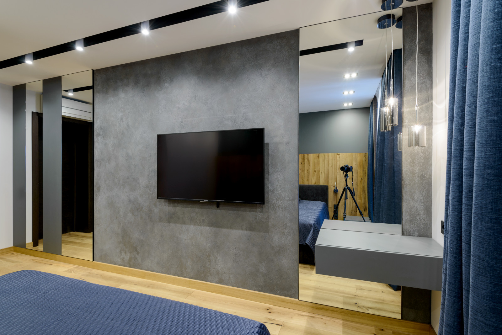 Интерьер квартиры в стиле LOFT в ЖК Квартал «На Декабристов» 90 м^2