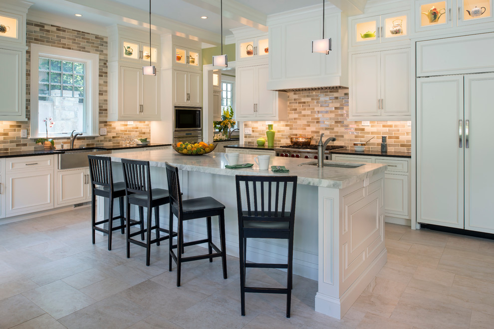 Kitchen - transitional kitchen idea in DC Metro