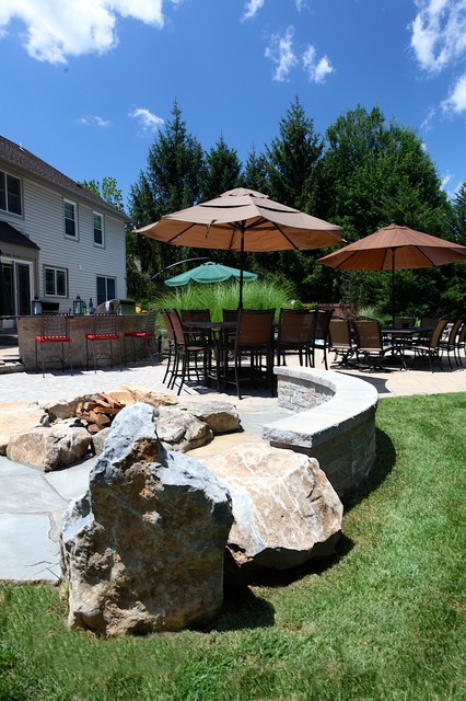 Poolscapes american-traditional-patio