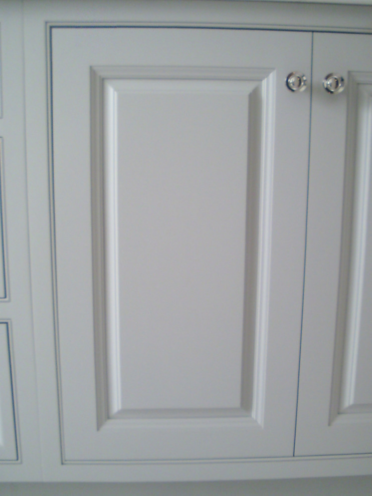 MASTER BATH CARRARA MARBLE