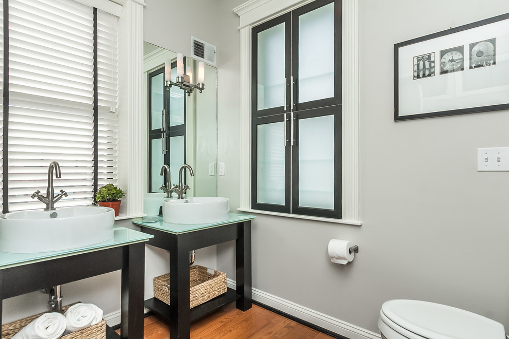 Inspiration for a transitional home design remodel in Baltimore
