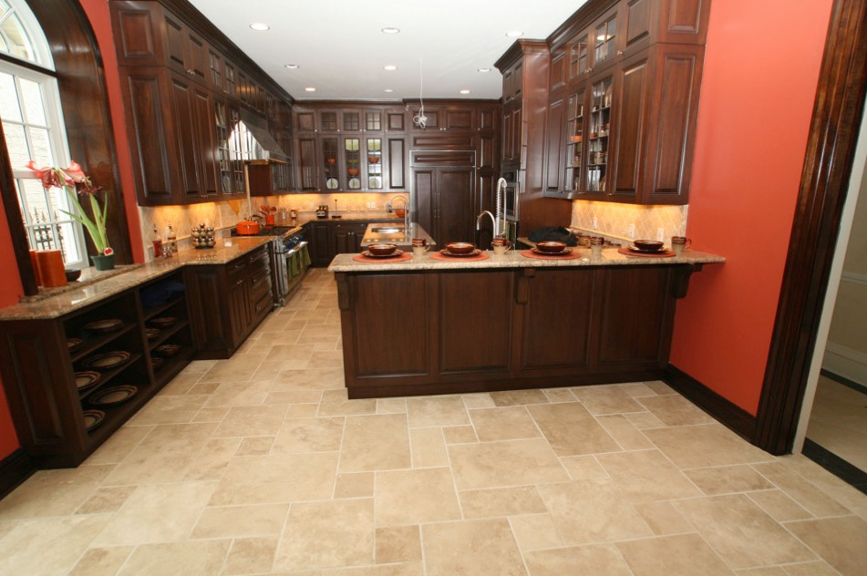 Inviting Cook's Kitchen