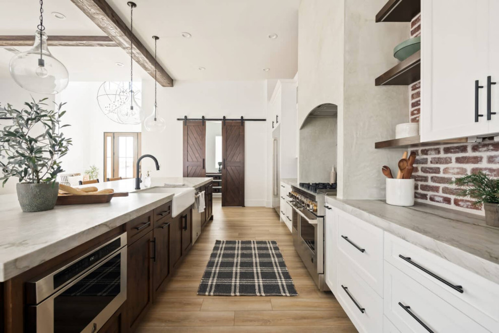 Example of a mountain style kitchen design in Las Vegas