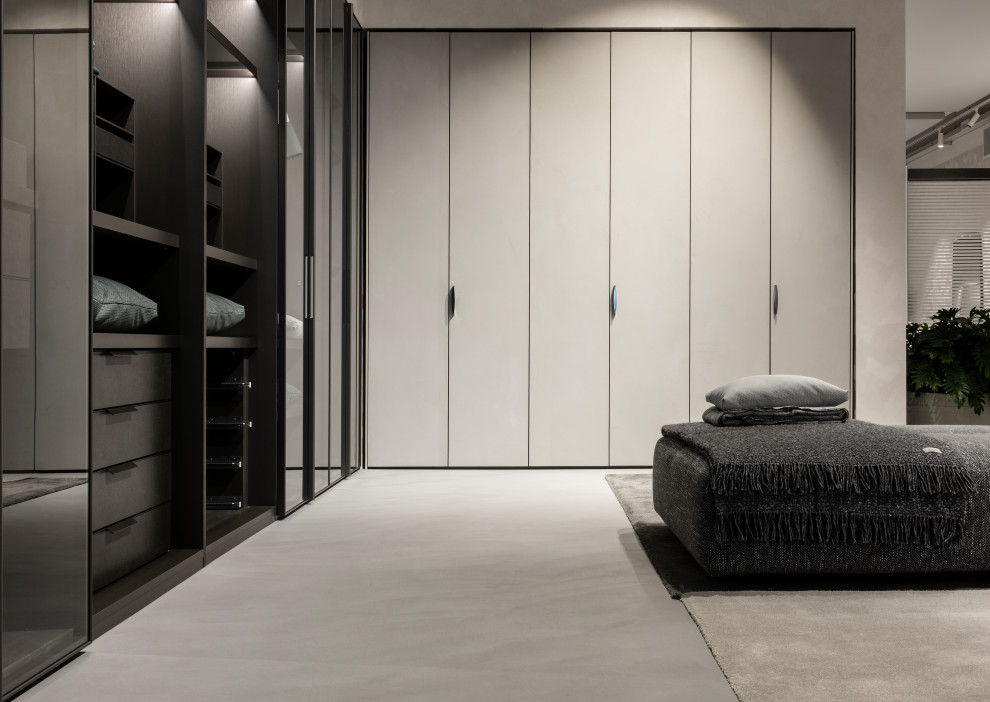 Inspiration for a contemporary bedroom remodel in Munich