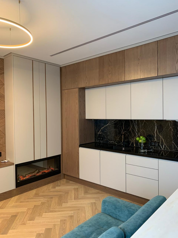 Кухня-гостинная с камином