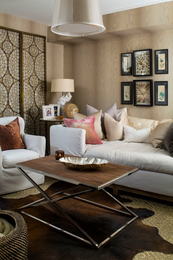 Transitional home design photo in Charlotte