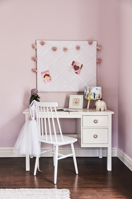 Pretty Florals contemporary-bedroom