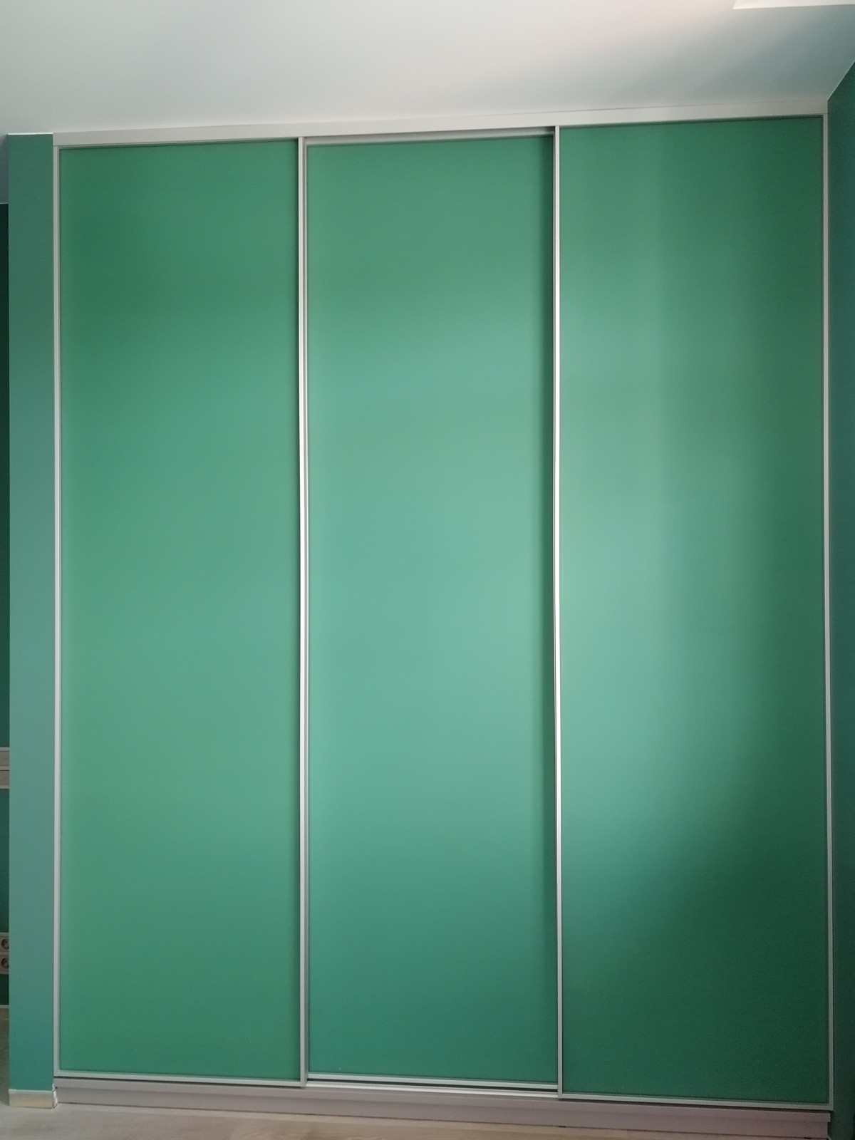 Встроенный шкаф raumplus