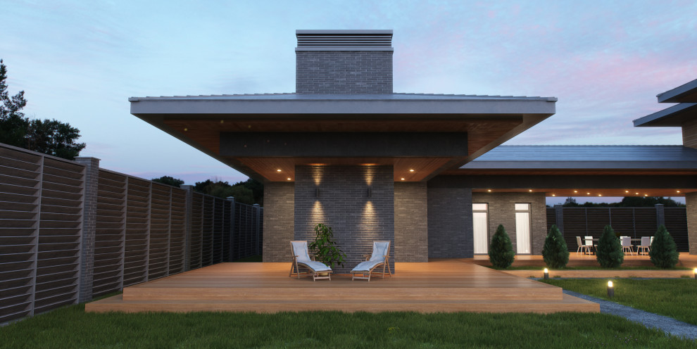 Загородный дом с гаражом и гостевым домом