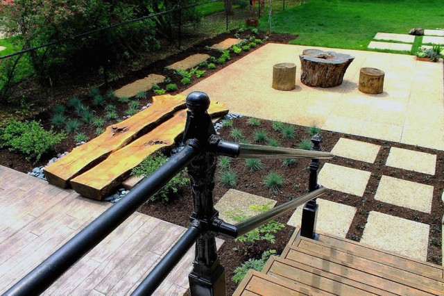 Twin Oaks - a modern landscape repurposing a 100 year old Oak tree trendy-have