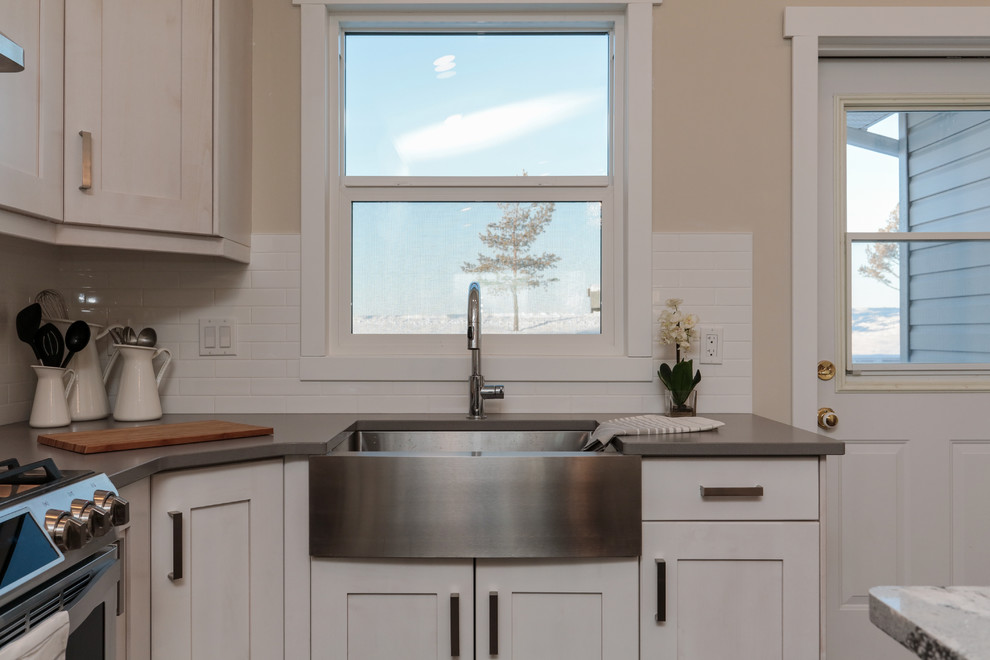 Home design - transitional home design idea in Edmonton