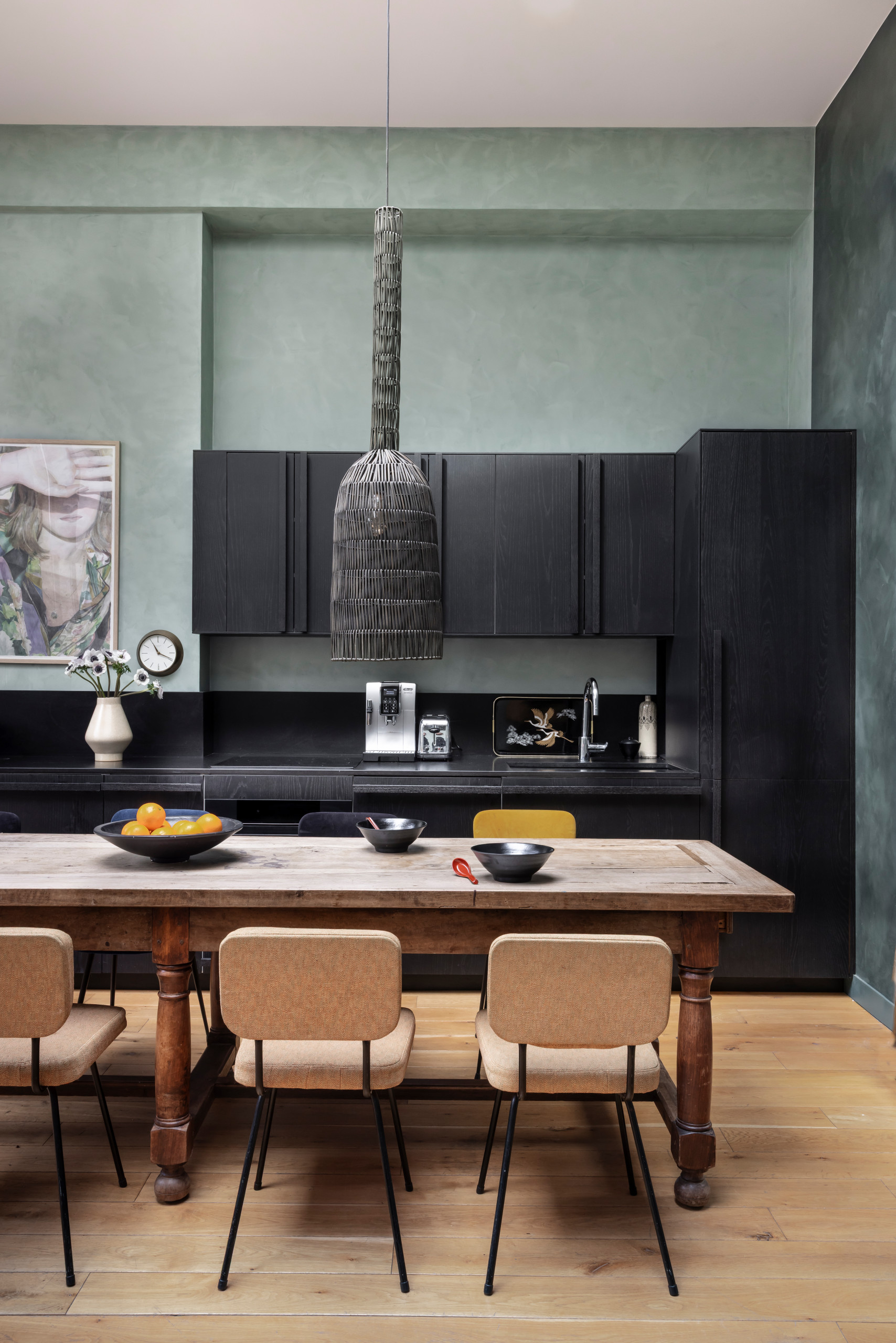 Réinvention d’un loft familial atypique de 130 m² à Paris 10e