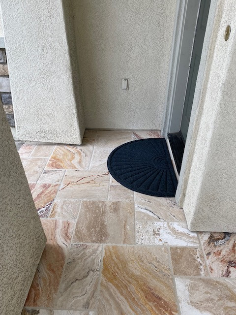 San Marcos - Front Entry Tile