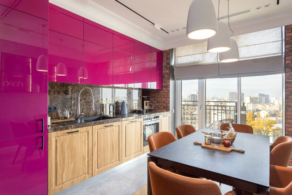 Квартира с яркими акцентами в интерьере