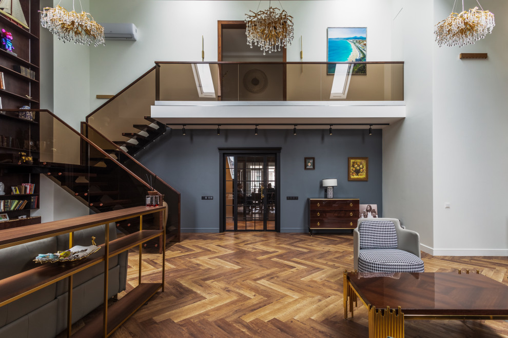 Двухуровневая современная квартира