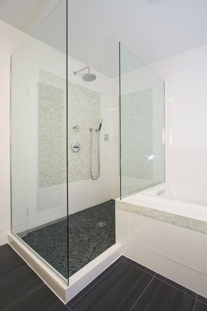 master bath contemporain-salle-de-bain