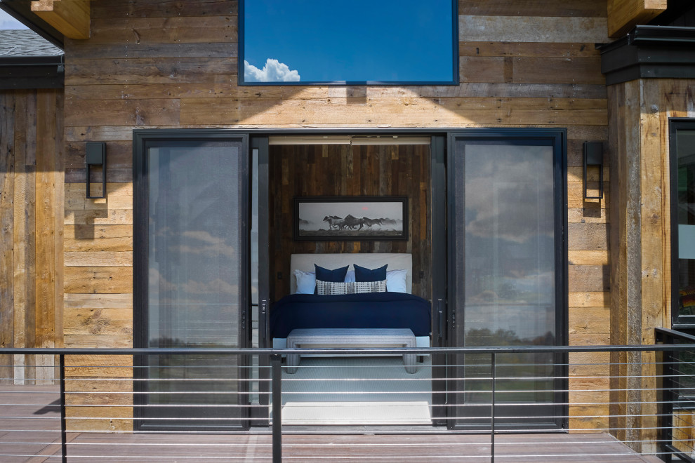 Inspiration for a rustic home design remodel in Denver