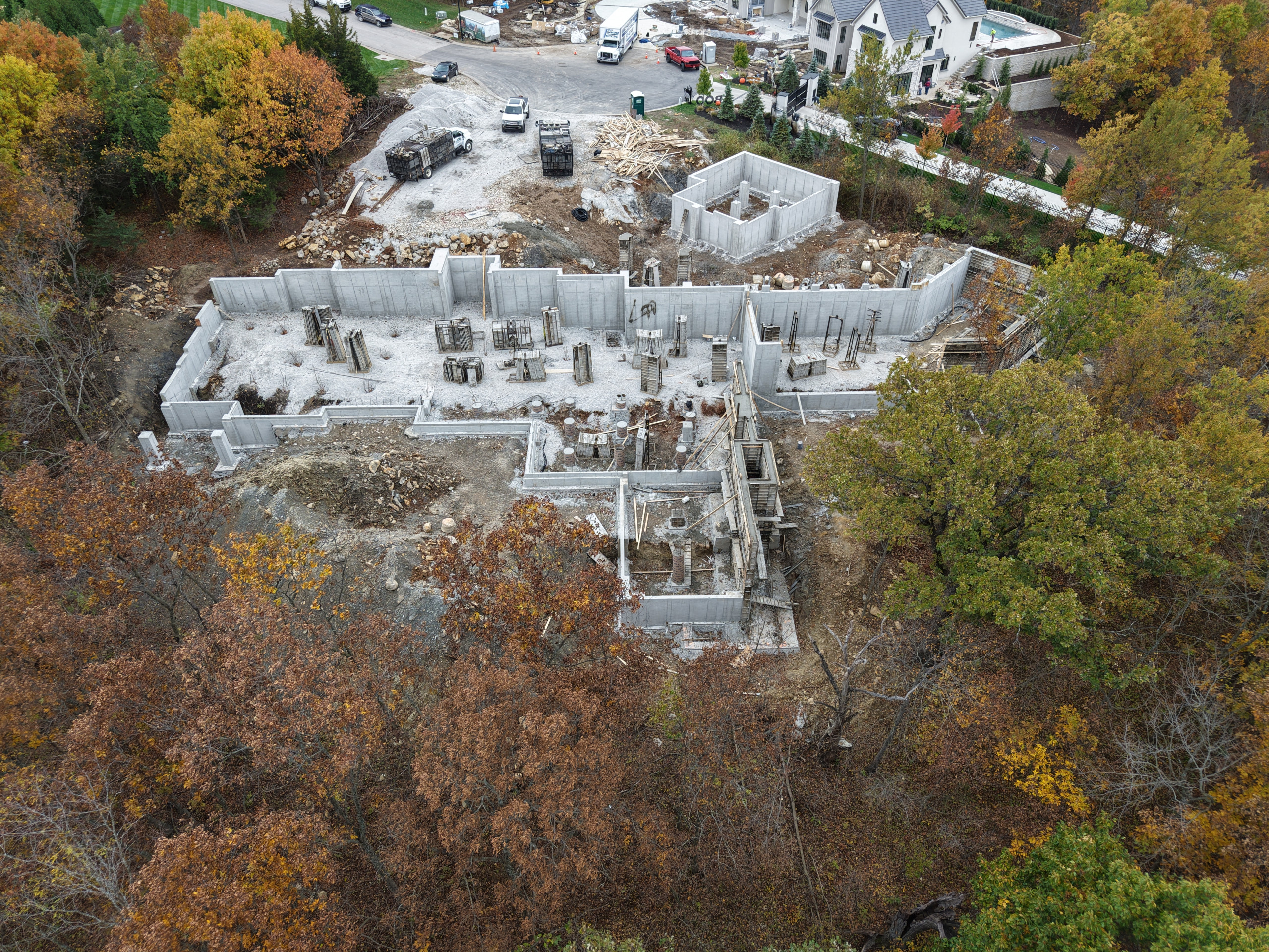 Loch Lloyd Custom Build