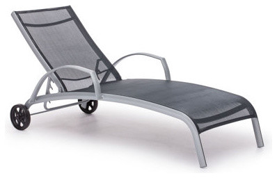Casam Lounge Chair