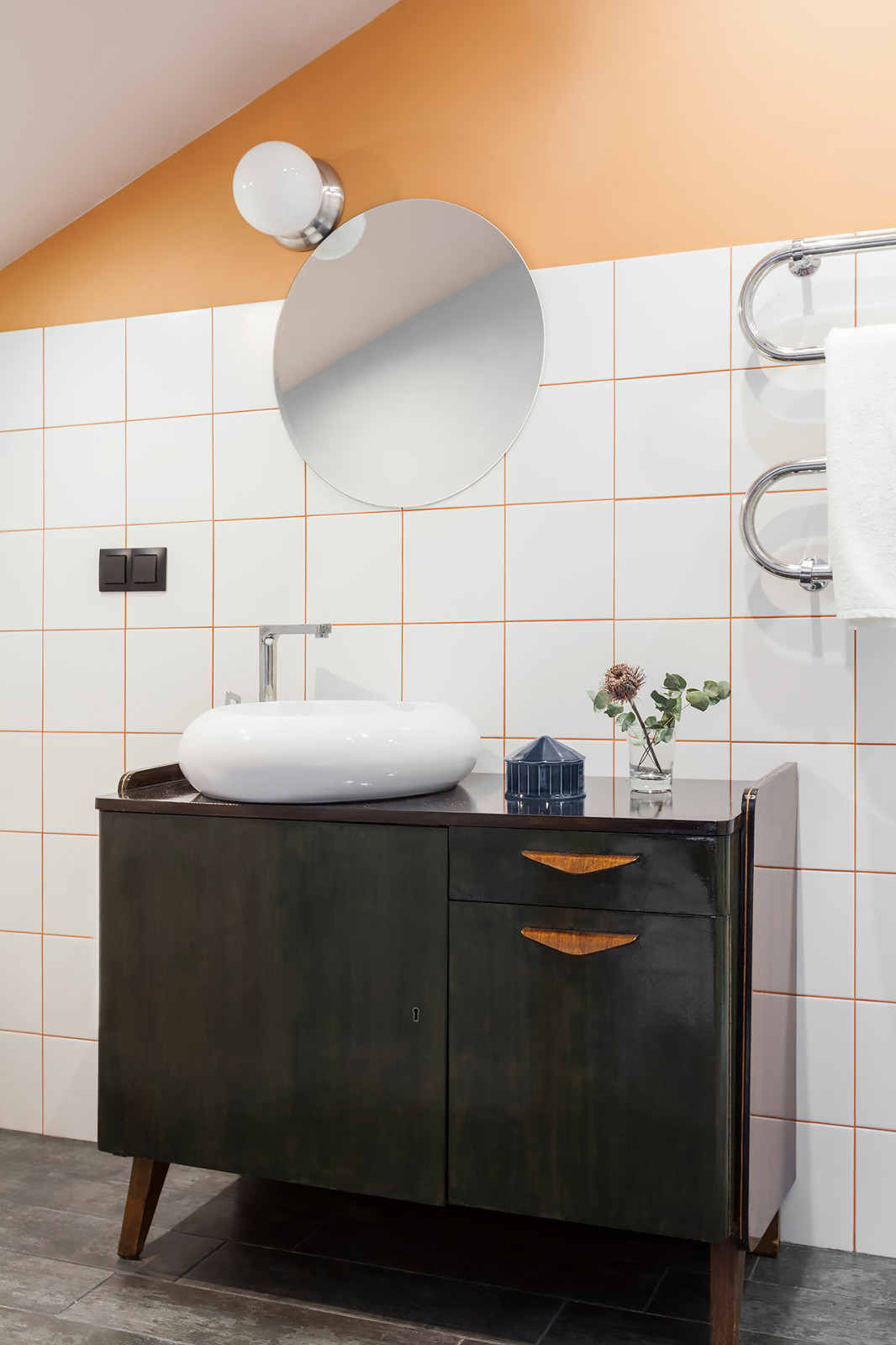 Красочные двухэтажные аппартаменты