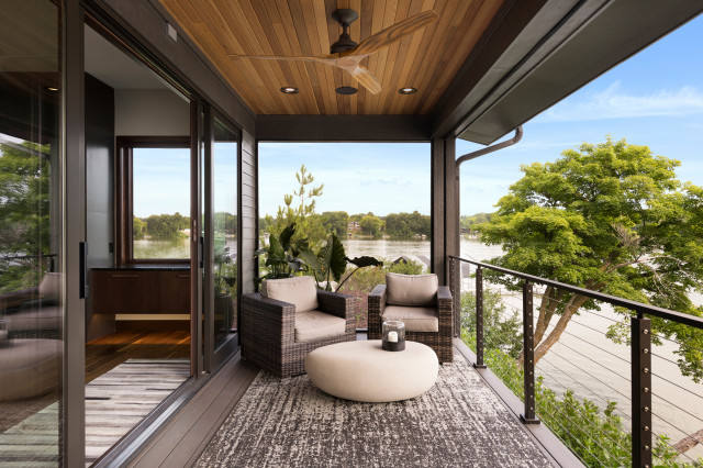 Lythrum Way contemporaneo-balcon