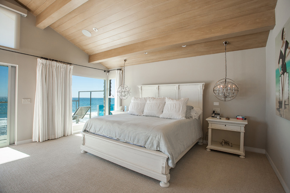 Photo of a beach style bedroom in Los Angeles.