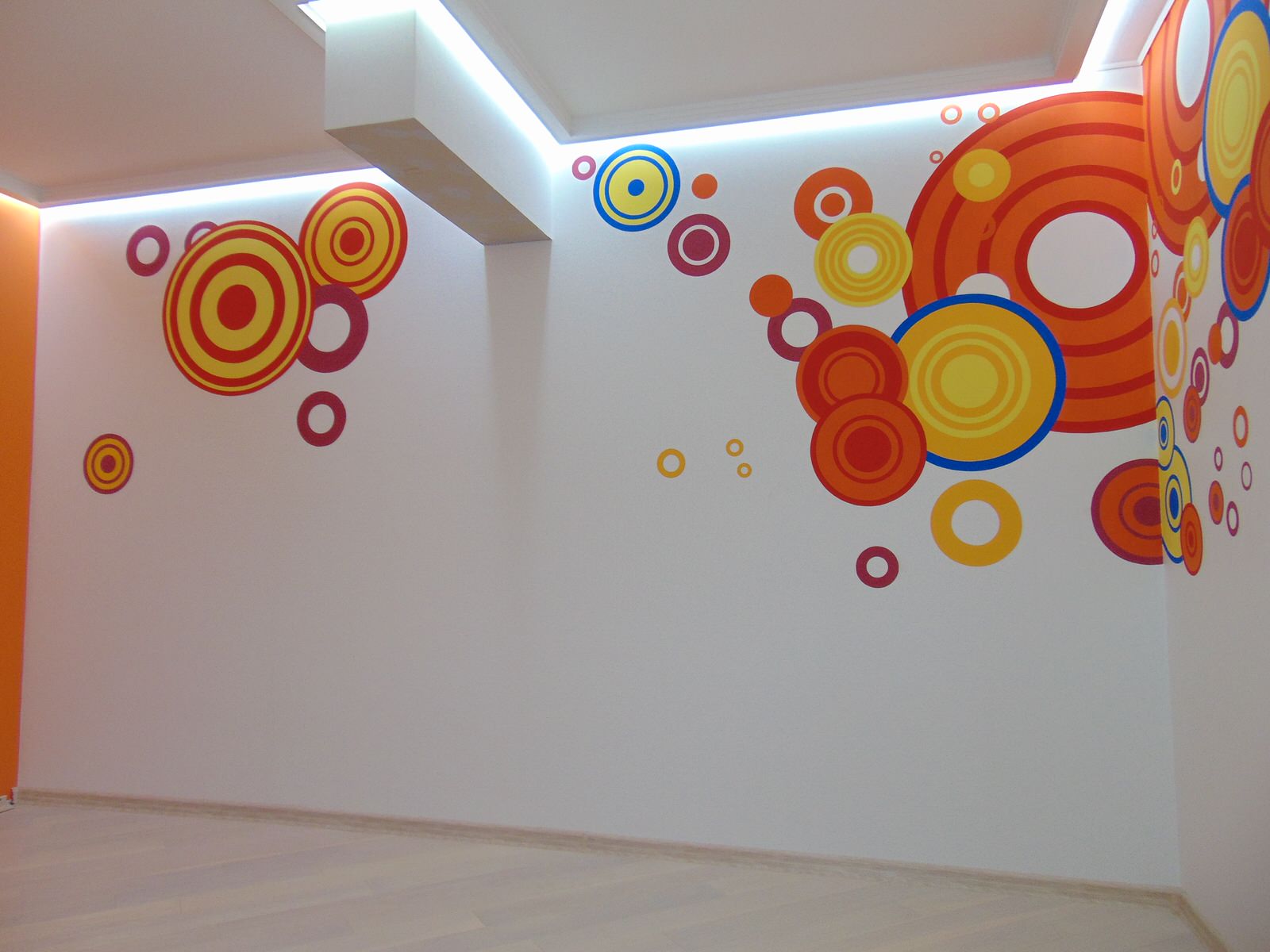 Оформление стен квартиры