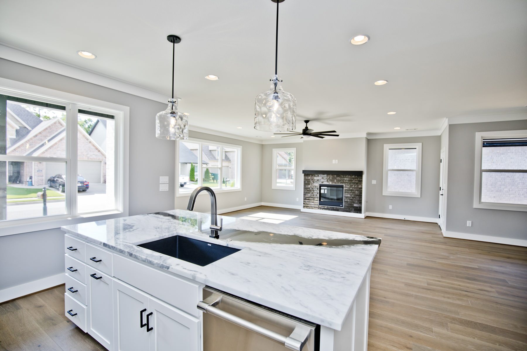 SV844_ 5205 S Brookmere St