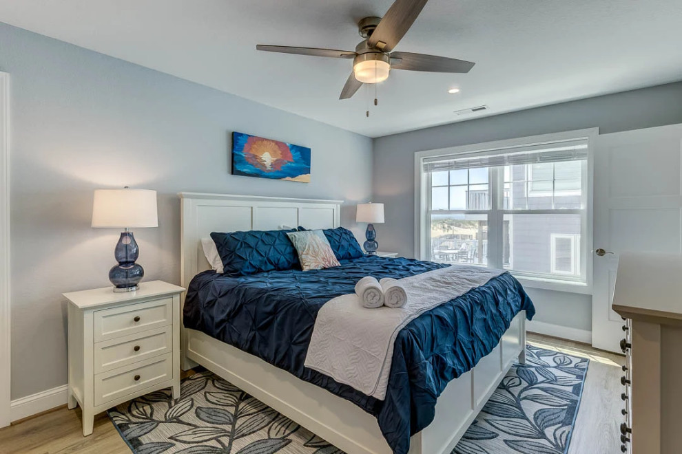 Dolphin Watch (2023)